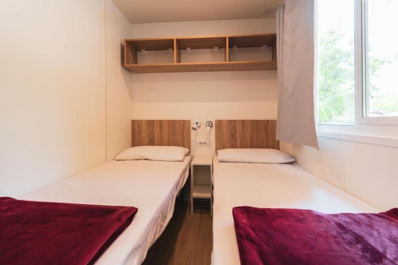 Camping Nuovo Massa  Ngoại thất bức ảnh